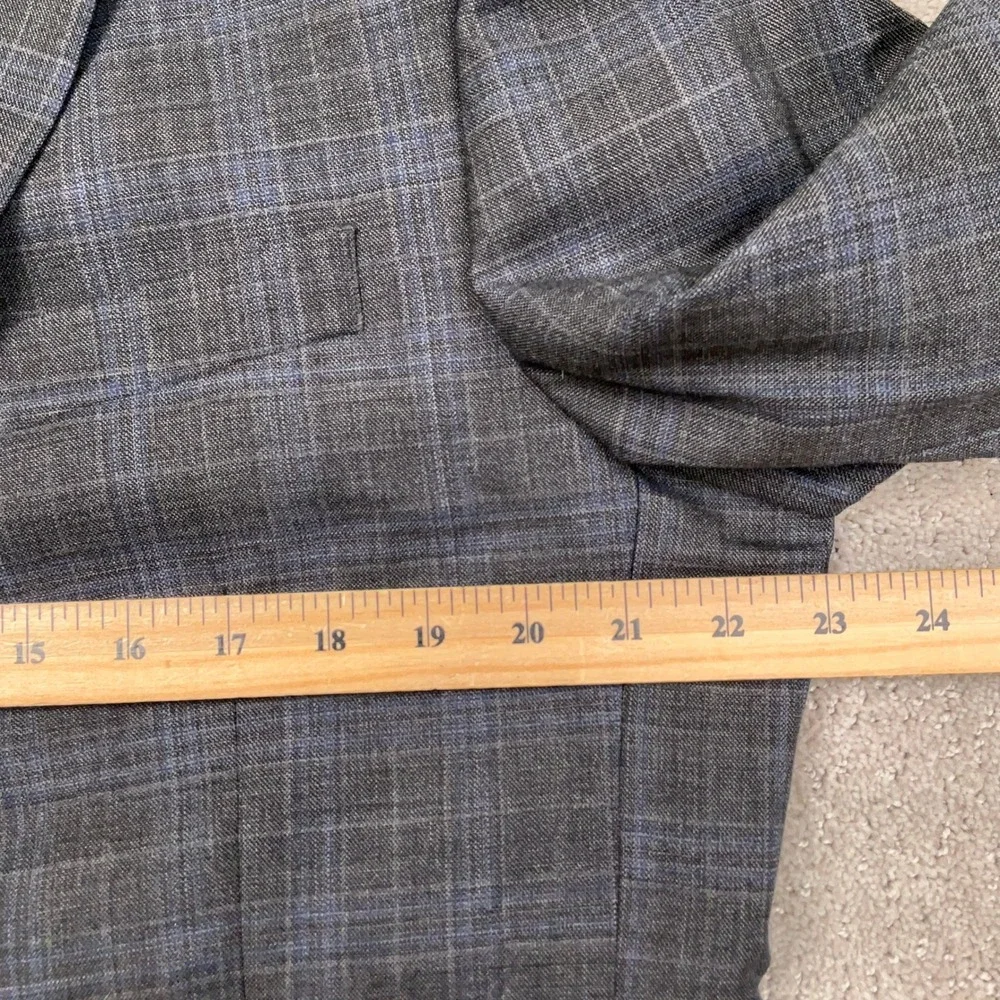Jos. A. Bank Blazer Mens 43R Gray Blue Plaid Tailored Wool Stretch